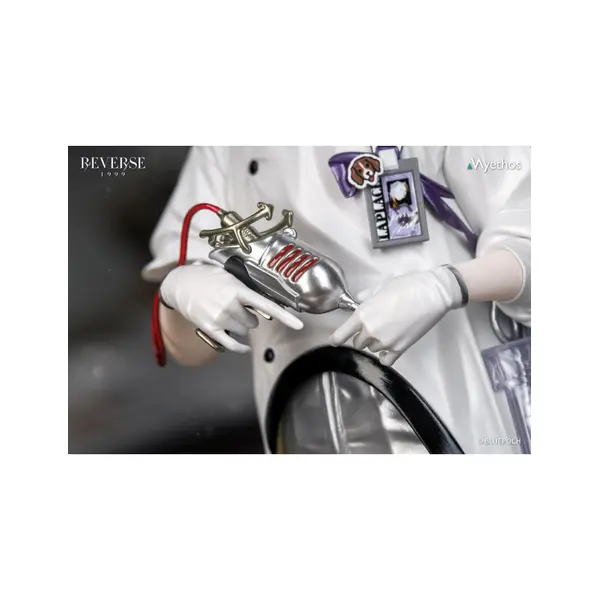 Reverse: 1999 figurine PVC Gift+ Medicine Pocket 23 cm Myethos