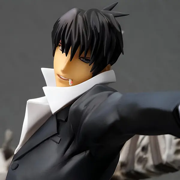 TRIGUN Badlands Rumble Figurine Nicholas D. Wolfwood Renewal Package Version ARTFX J Kotobukiya