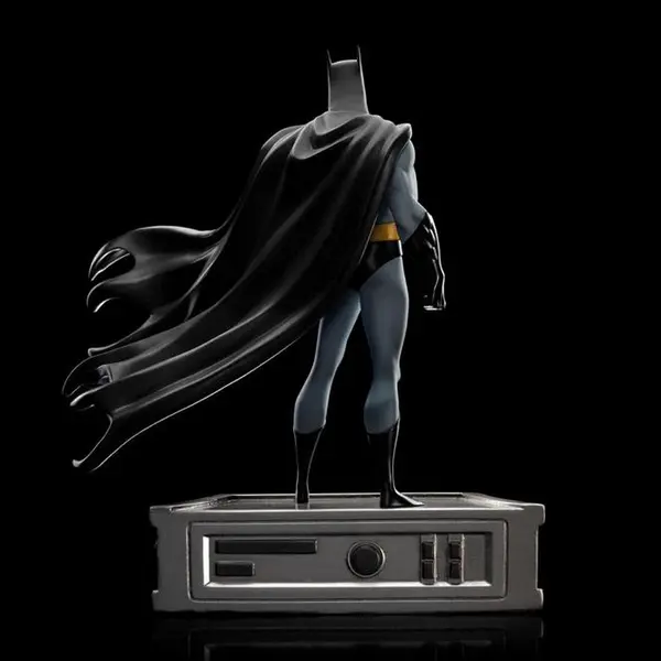 BATMAN ANIMATED Statue Batman BDS Art Scale Iron Studios