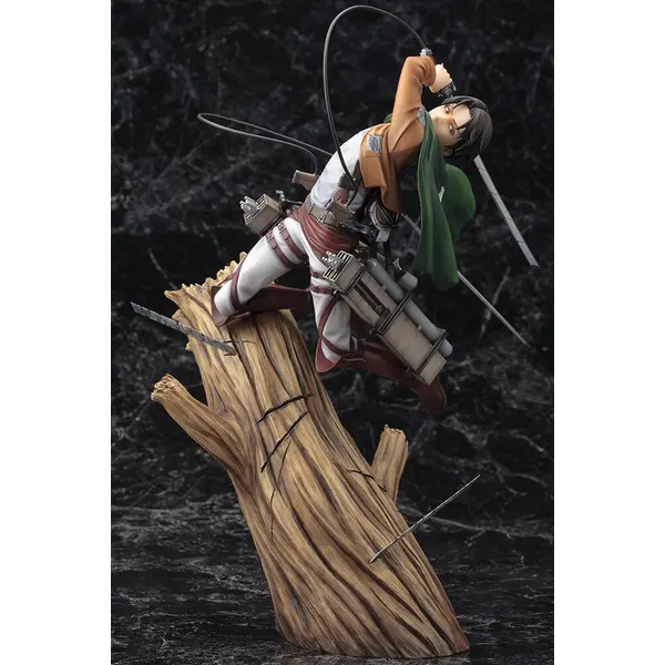 ATTAQUE DES TITANS - LIVAI ACKERMAN FIGURINE ARTFX 1/8 RENEWAL PACKAGE VER. 28CM