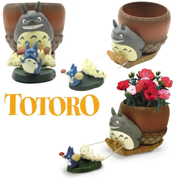 MON VOISIN TOTORO Vase Totoro Traineau Benelic